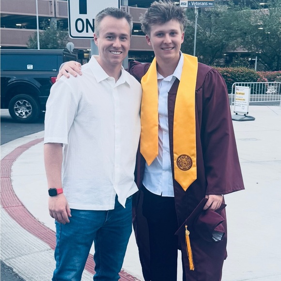 Meet your Posher, Angela - Picture 4 of 16